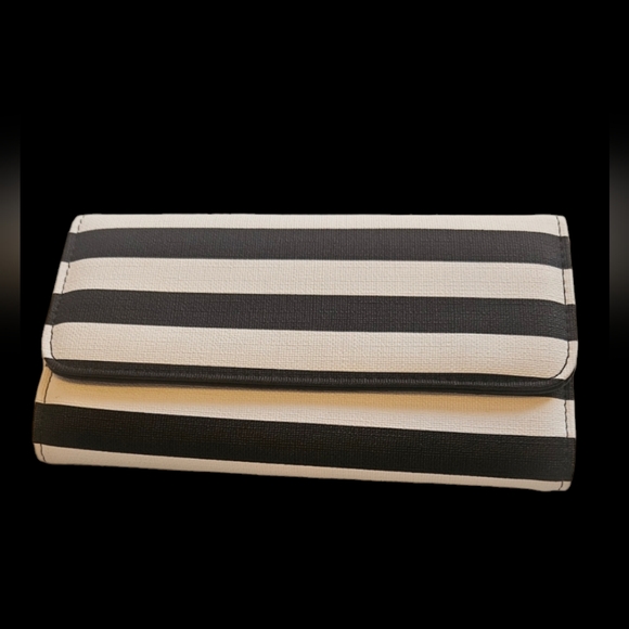 Kut from the Kloth Striped Wallet - Picture 2 of 5
